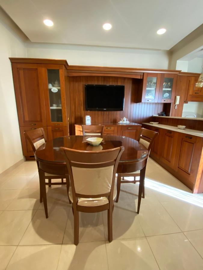 Casa Leonardo Apartment *